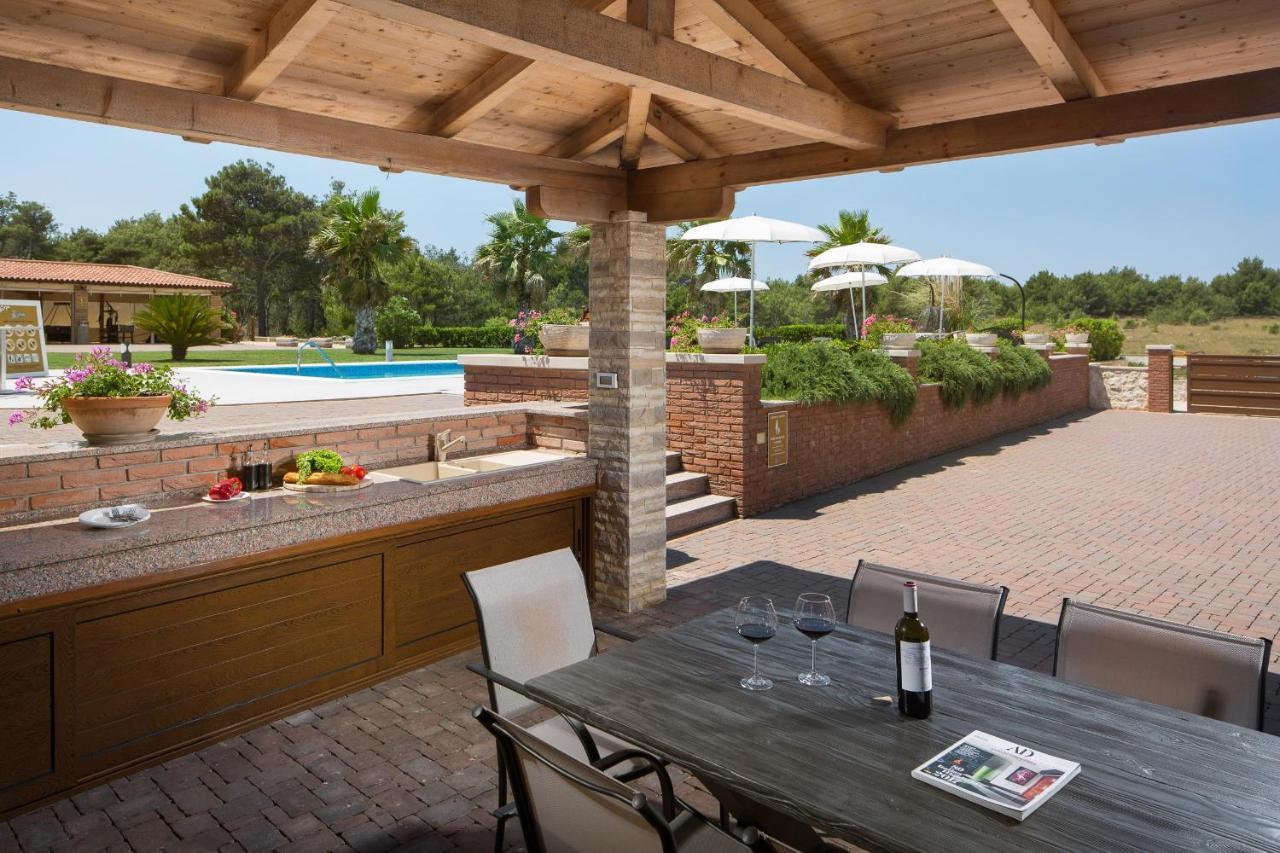 Villa Malibu One Vir Εξωτερικό φωτογραφία